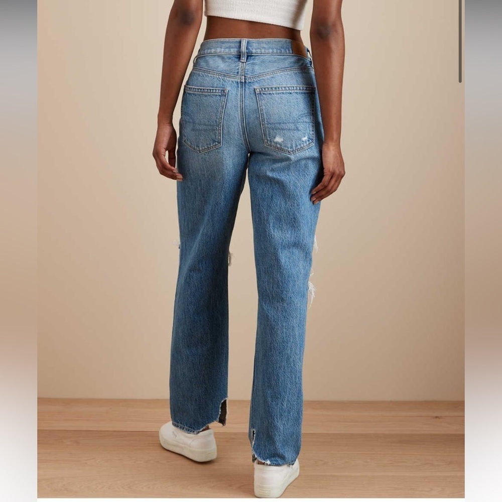 AMERICAN EAGLE SUPER HIGH WAISTED BAGGY STRAIGHT JEAN - Picture 3 of 11